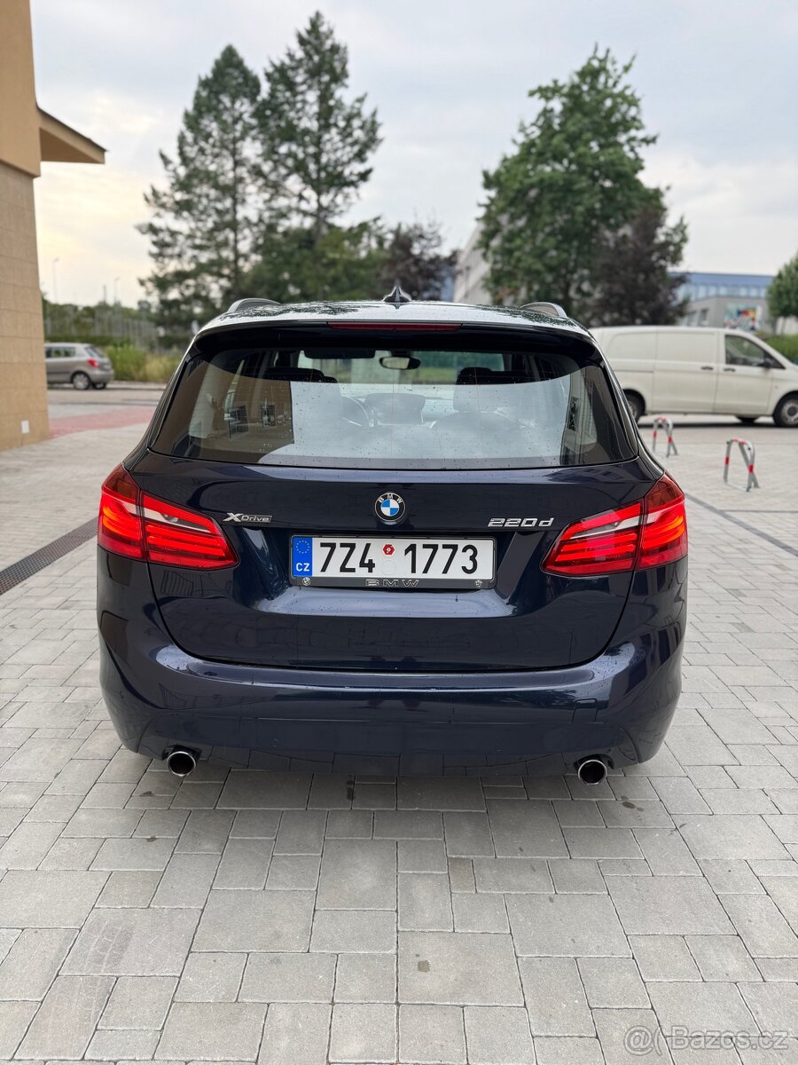 BMW 220d XDrive - 6
