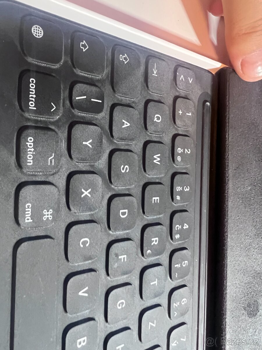 Apple Smart Keyboard MX3L2CZ/A – česká klávesnice pro iPad - 6