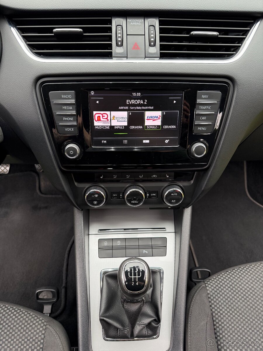 Škoda Octavia 3 - 6