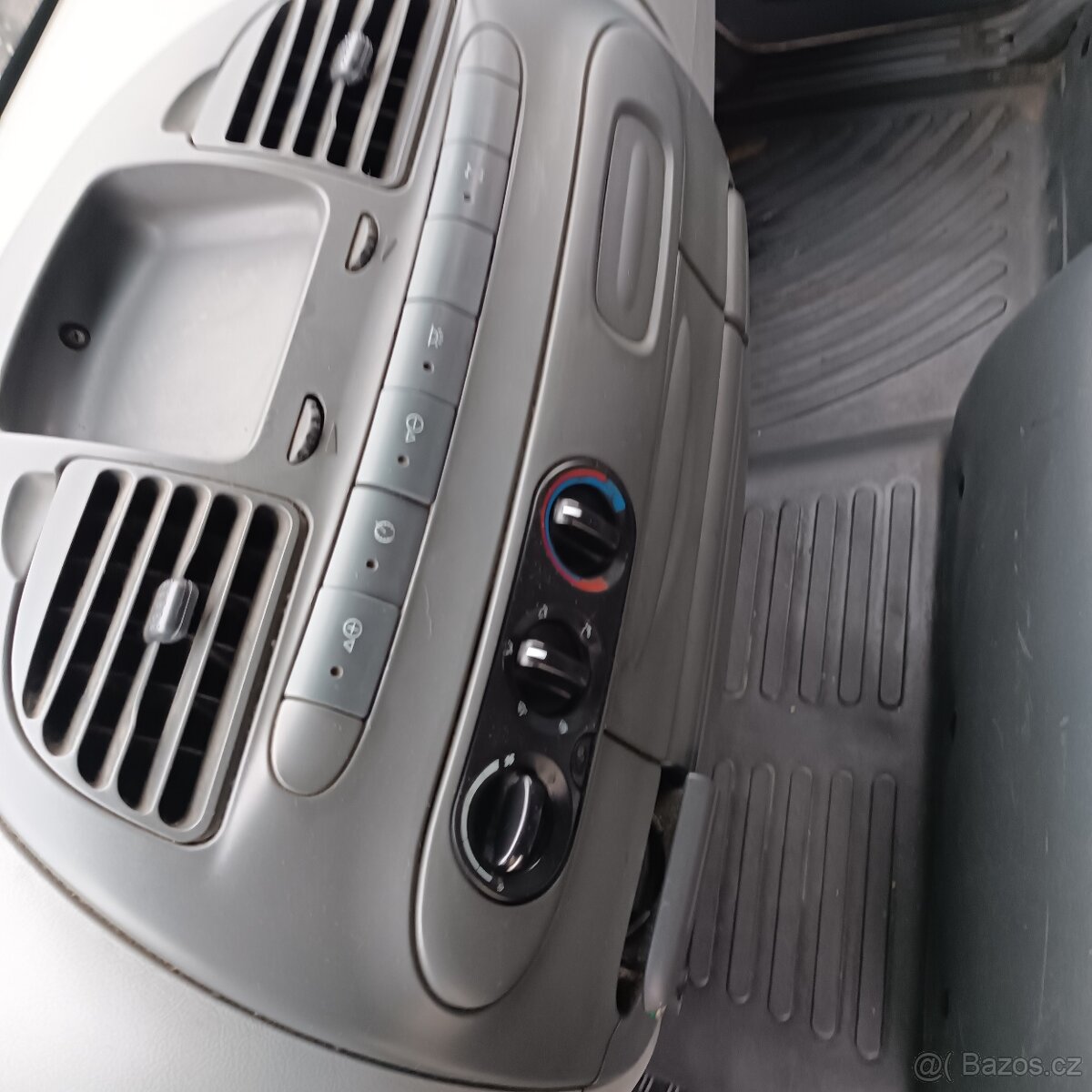 Avia D120 Cummins valník+plachta+čelo 2009 12tun - 6