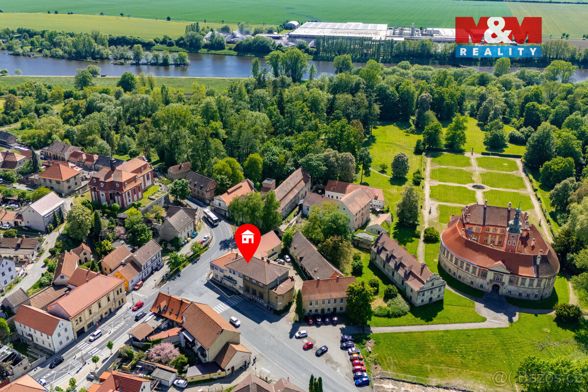 Prodej nájemního domu v Liběchově, ul. nám. V. Levého - 6