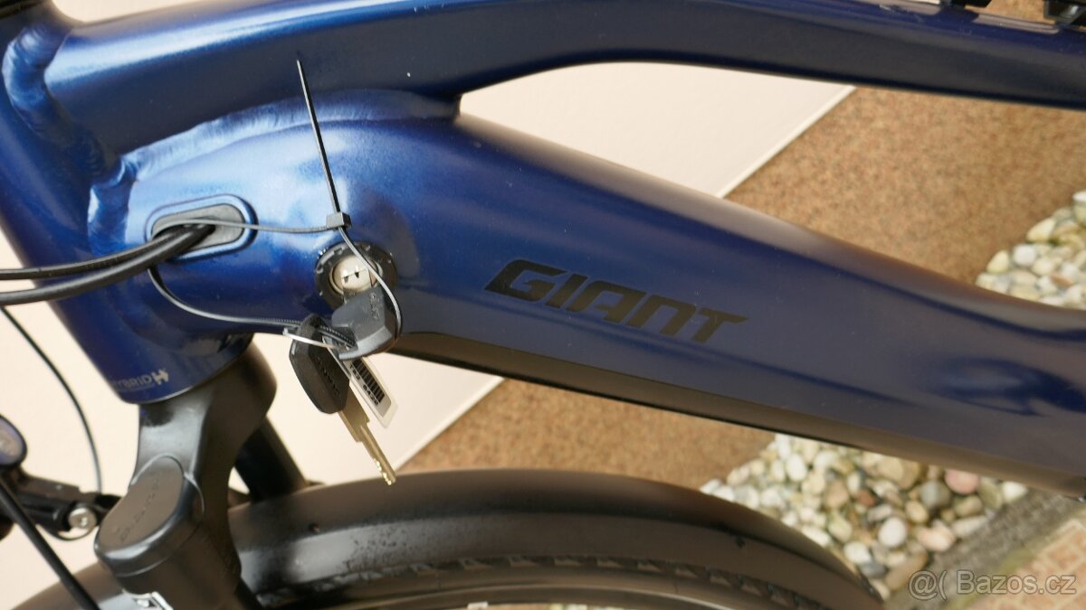 TREKINGOVÉ ELEKTROKOLO GIANT Explore - 6