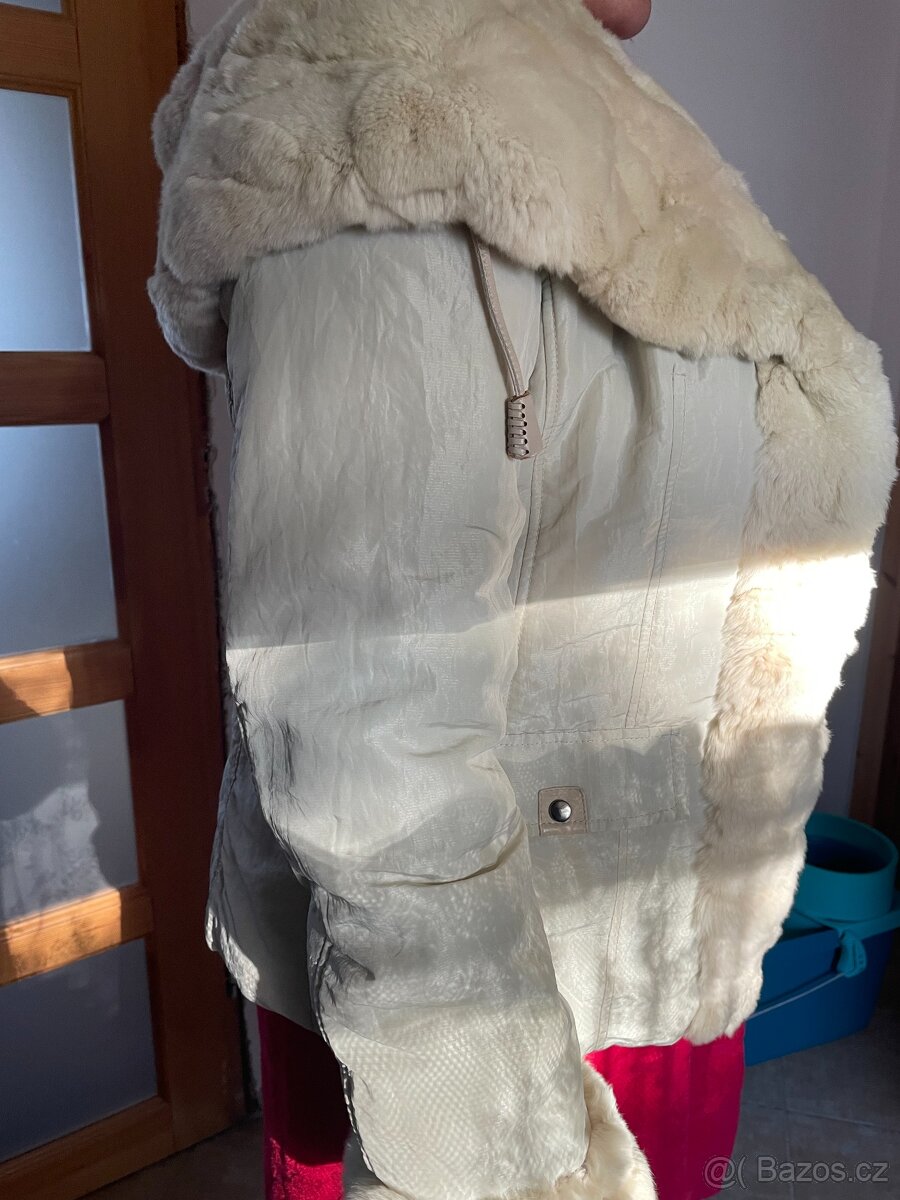 Dámské bundy,kožich,svetr,KARA,Strnad a Červinka,text - 6