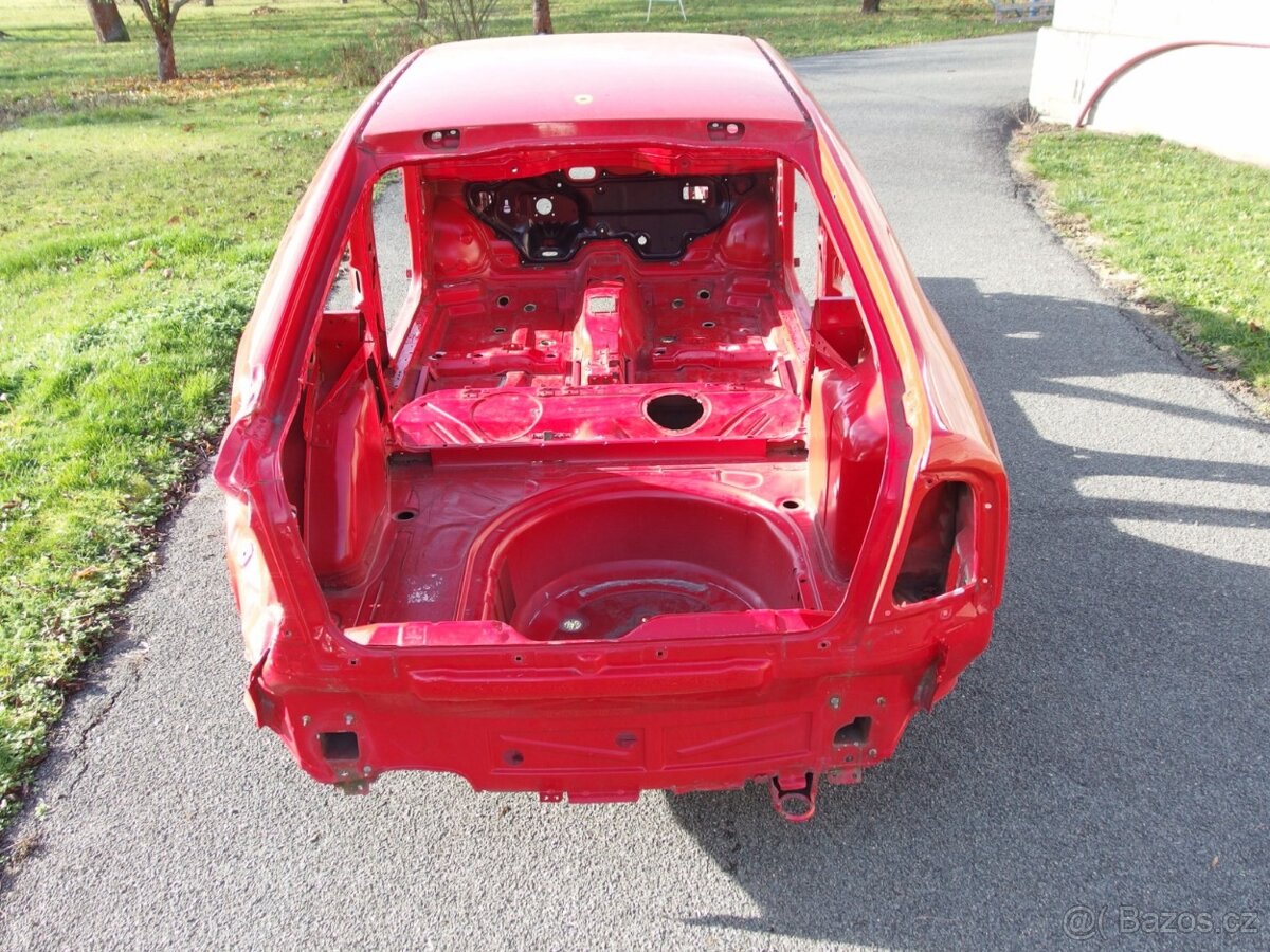 Předek Škoda Octavia I RS - 6