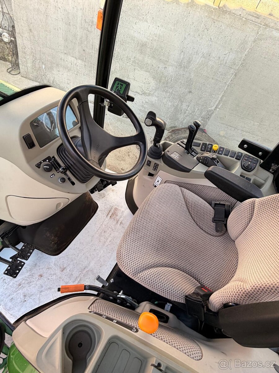 Malotraktor John Deere 4049R - TOP STAV - 6