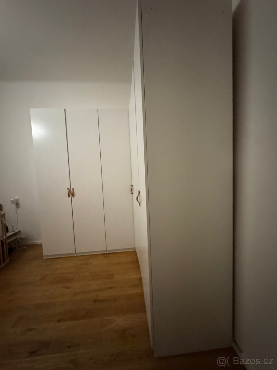 Rohová skříň IKEA PAX - 6