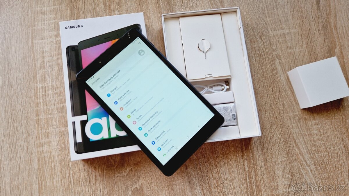 Samsung Galaxy Tablet A 8 na SIM kartu - 6