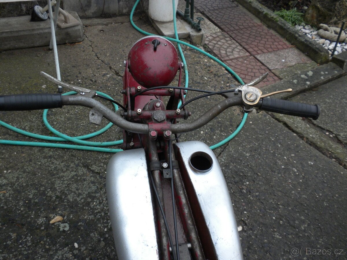 JAWA VILLIERS r.v.1934 bez dokladů dlouhá léta na půdě - 6