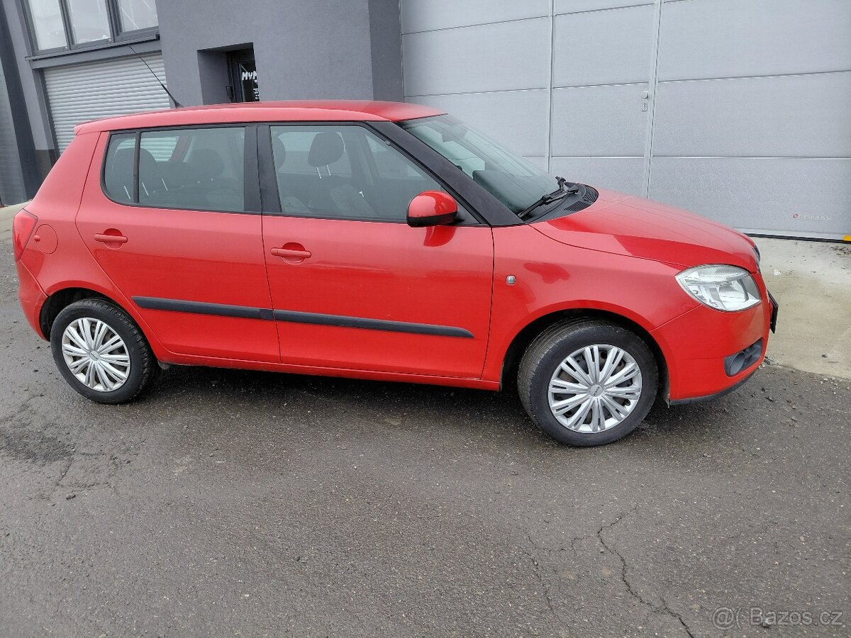 FABIA II r.09 104000km-GARANCE po 1. majiteli r.1950, po STK - 6