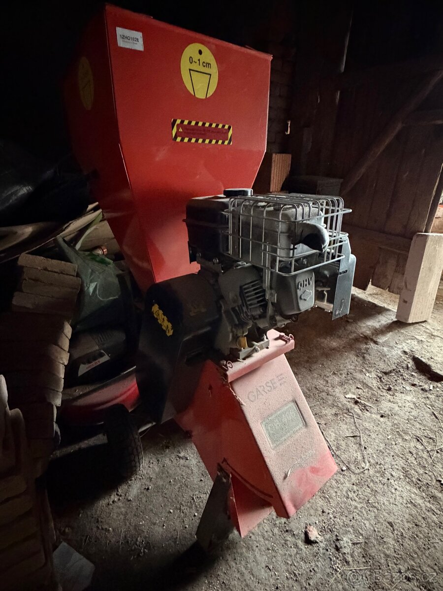 Drtič větví GARSE DB 406 - štěpkovač - 6