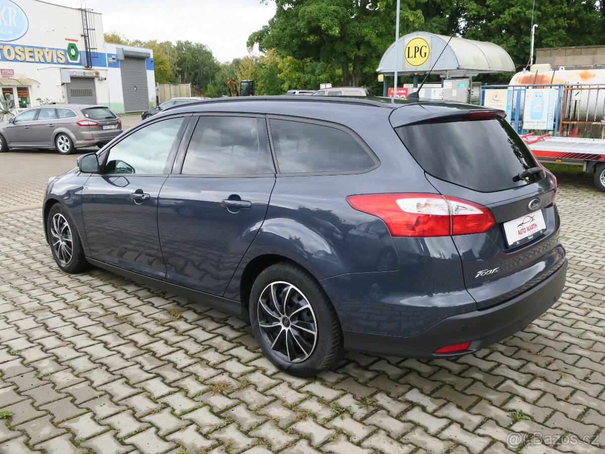 Ford Focus 1.0 i 92 kW - 6