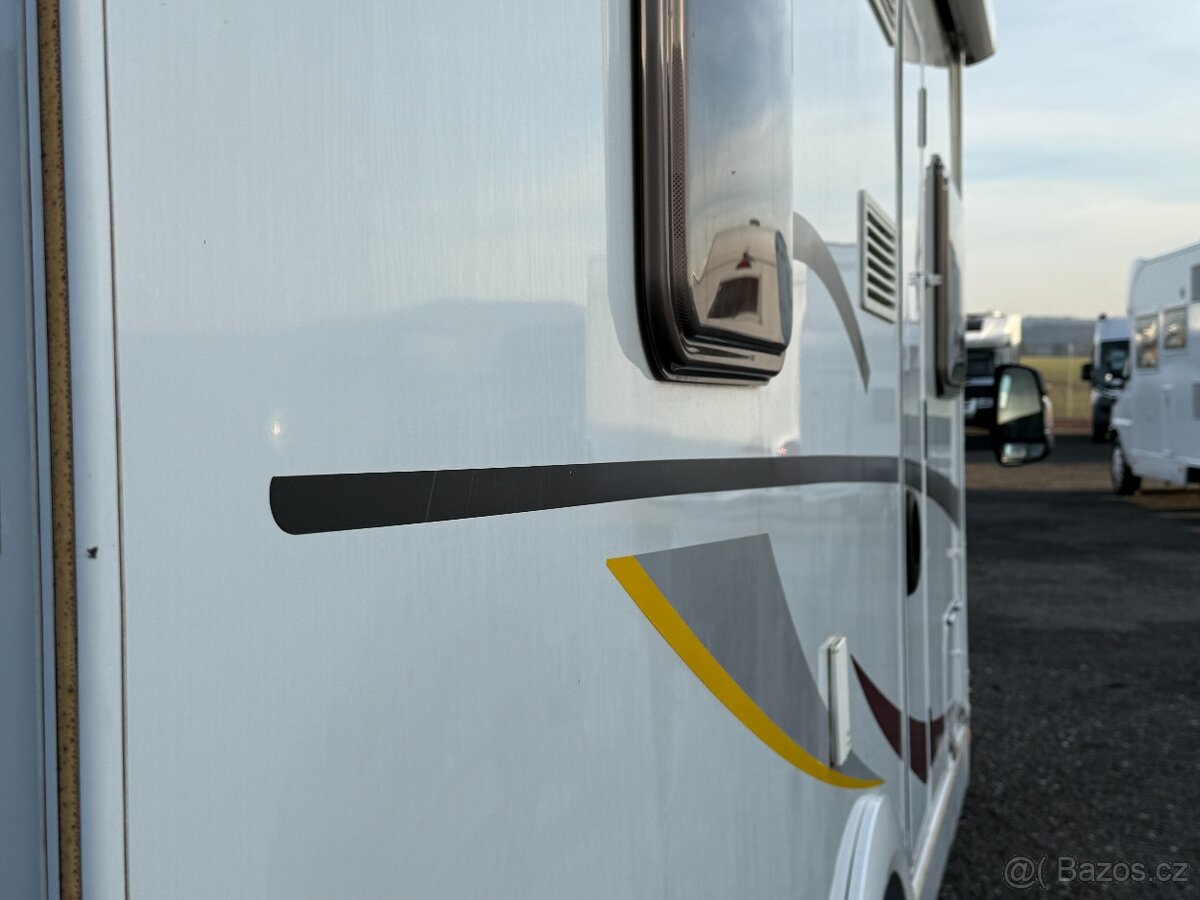 Obytné auto - Sunlight T64, 2012, sjížděcí postel, 2x klima - 6