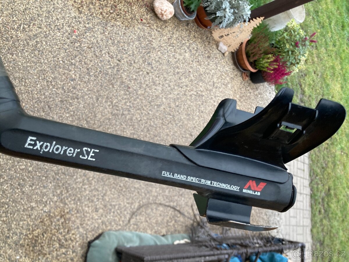 Detektor kovu Minelab Explorer SE profesional - 6