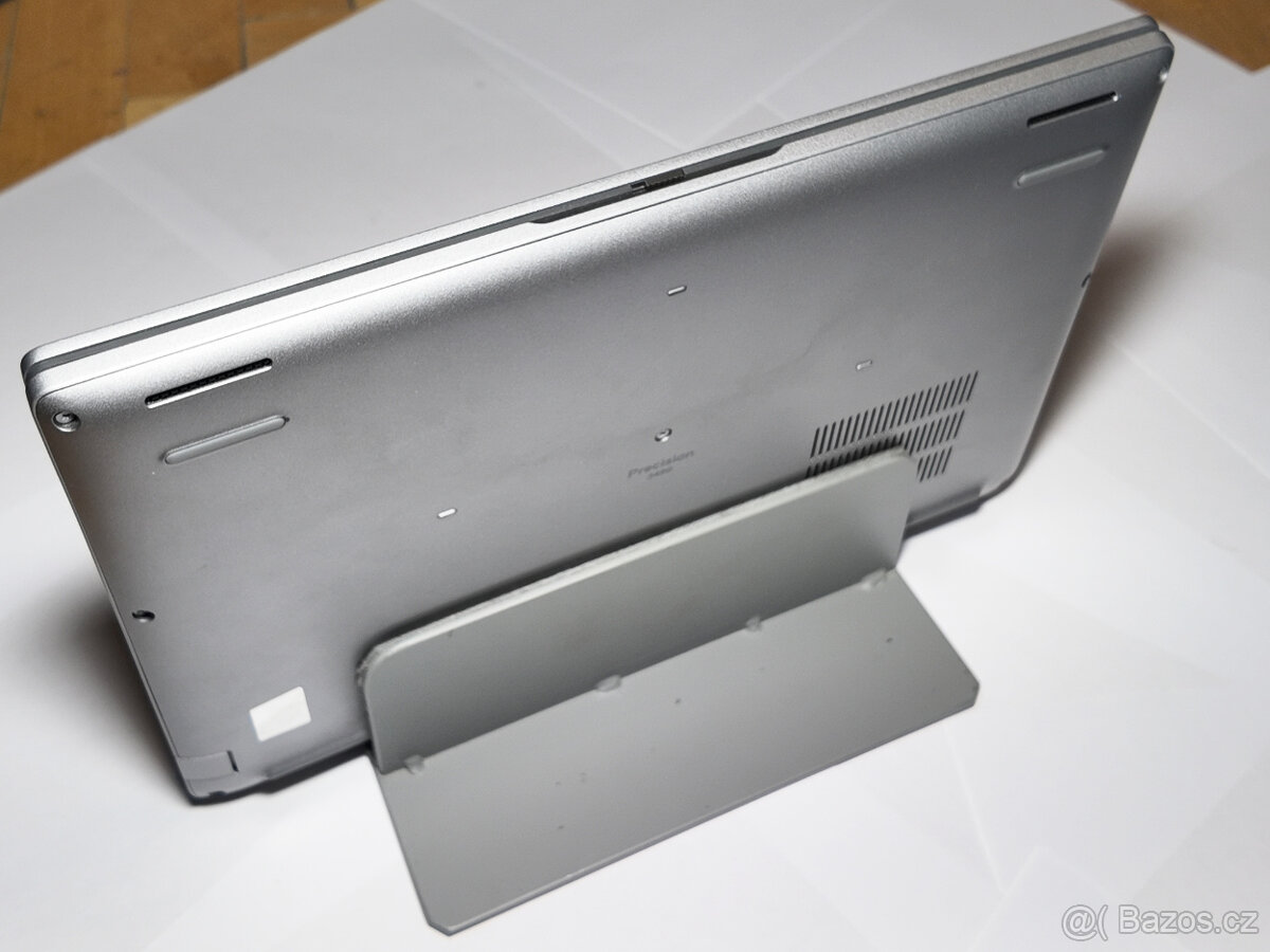 Originální ocelový stojan na notebook - 6