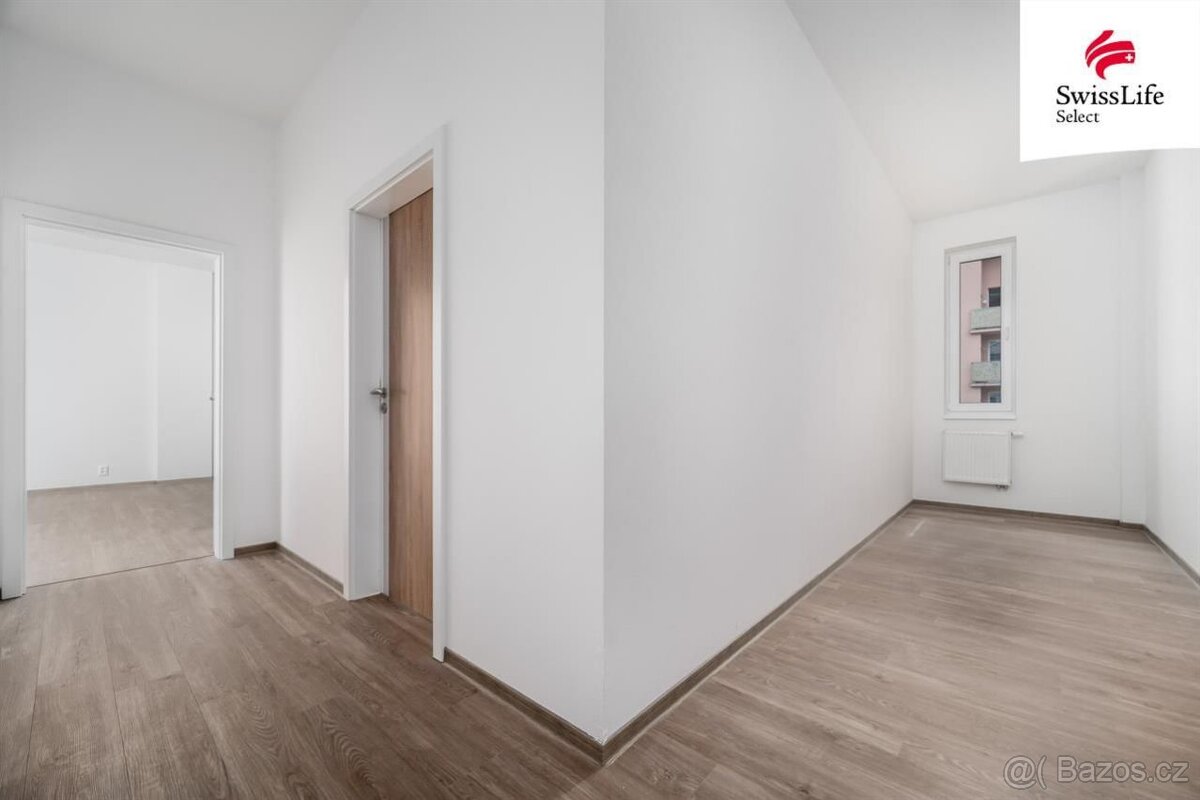Prodej bytu 2+kk 70 m2 Moskevská, Karlovy Vary - 6