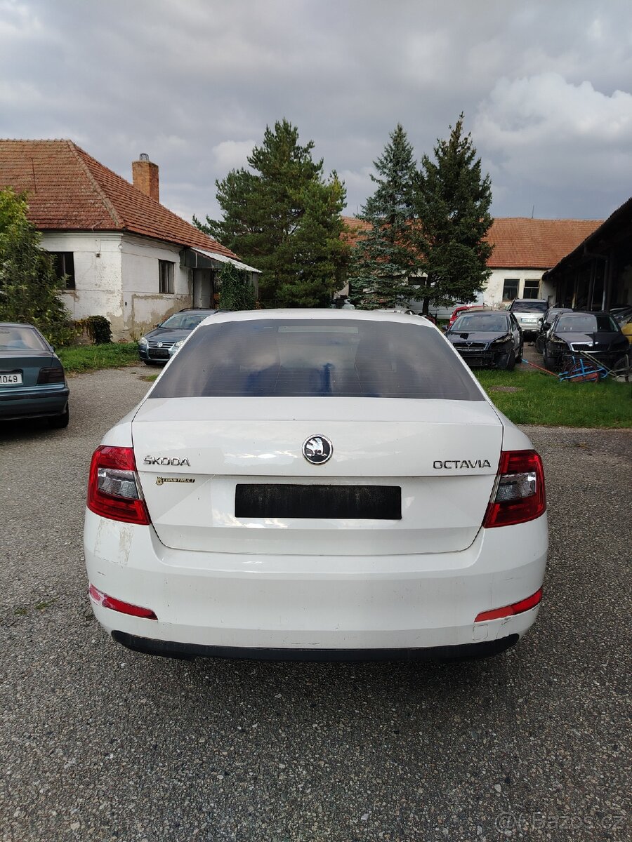 Škoda Octavia 3 1.6 77kw - 6