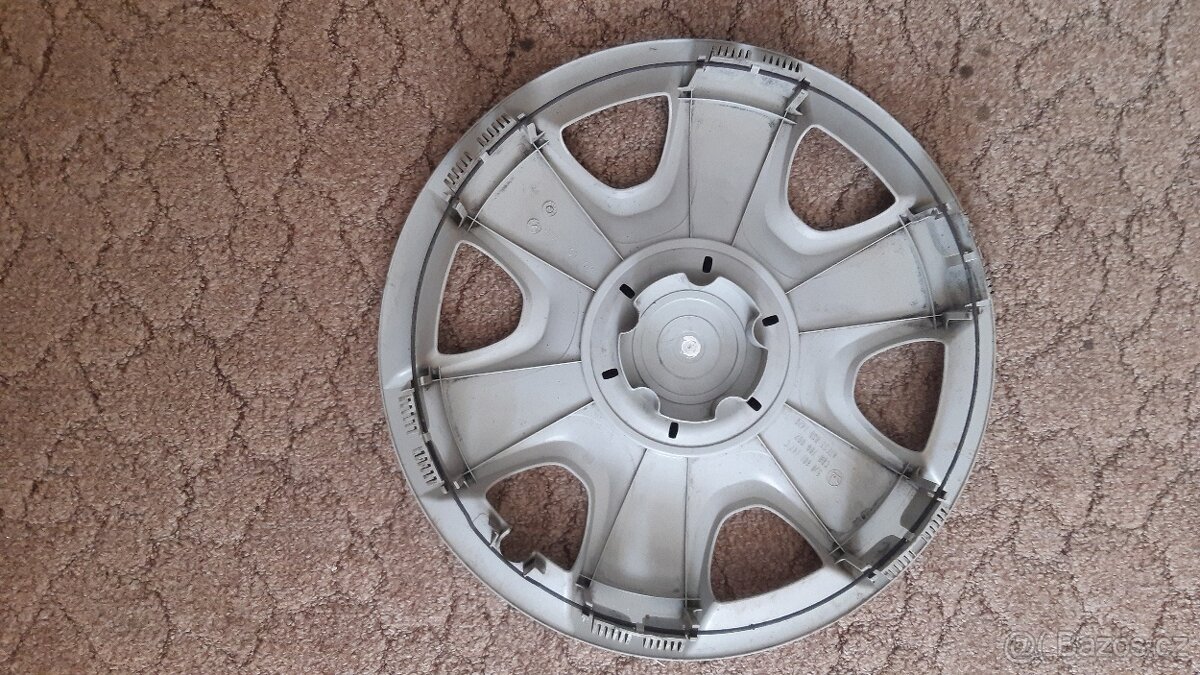 Poklice Škoda Fabia 15" - 6