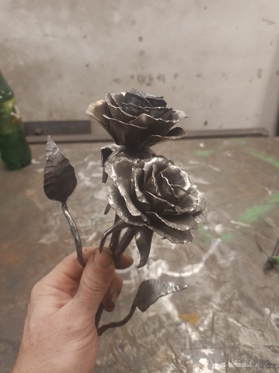 Kovaná růže - 6
