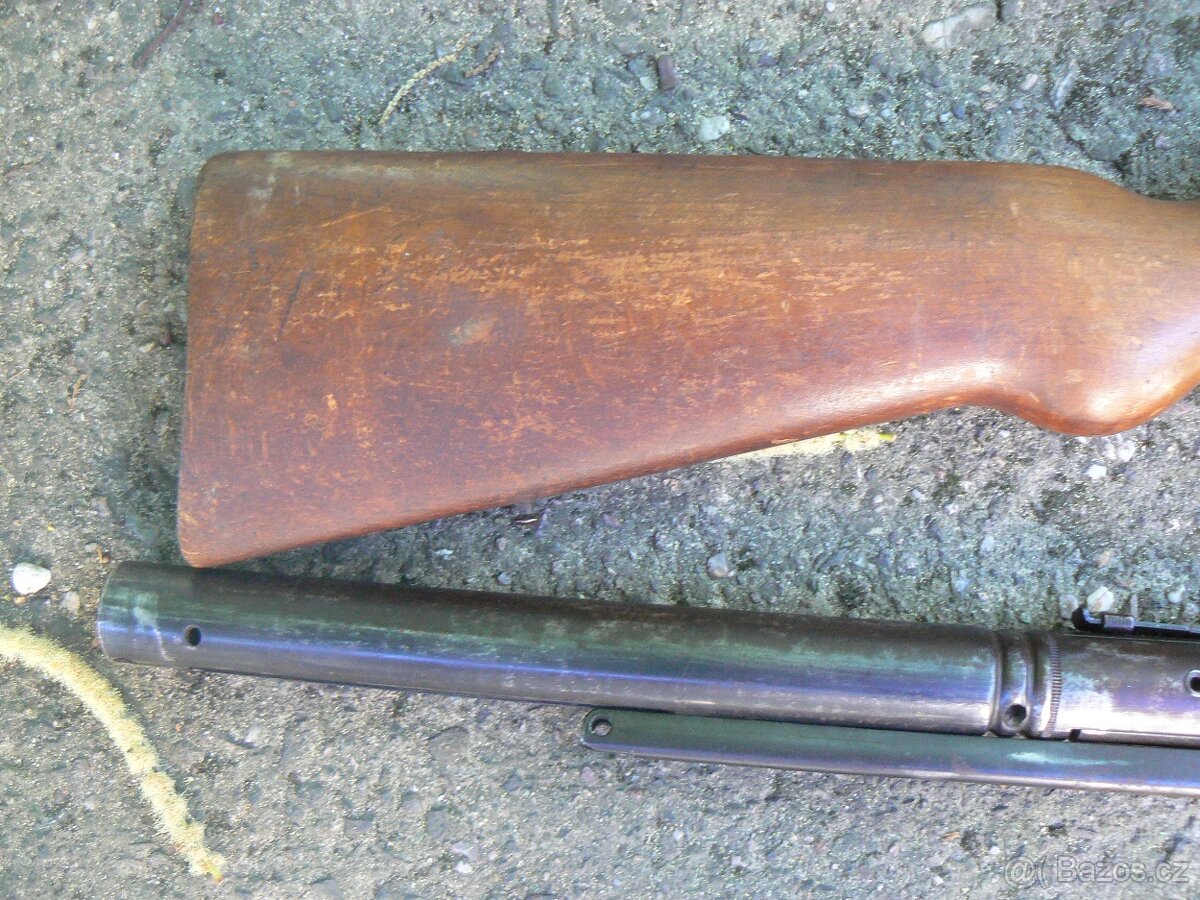 vzduchovka ČZ 803 - 6