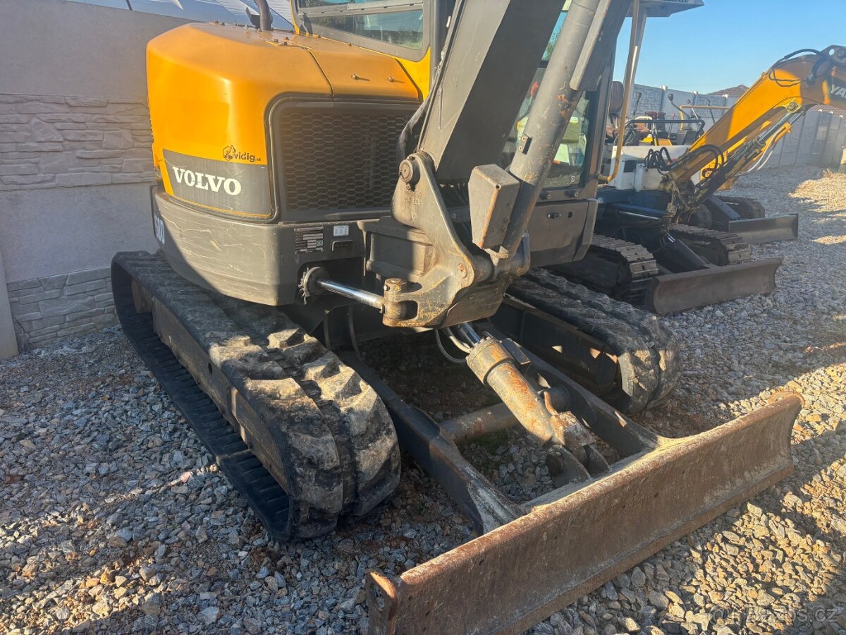 Volvo ECR 58D - 6