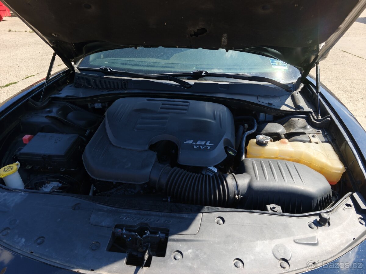 Dodge Charger - 6