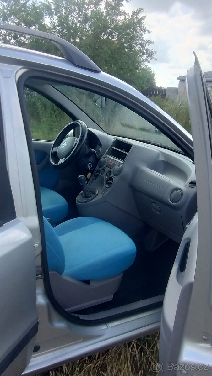 Fiat Panda 2 na náhradní díly. - 6