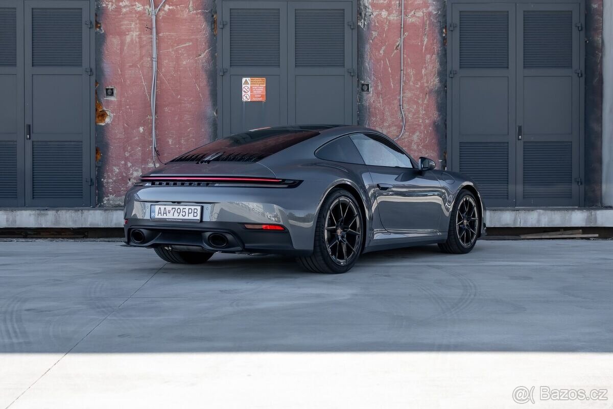 Porsche 911 | 992.2 - 6