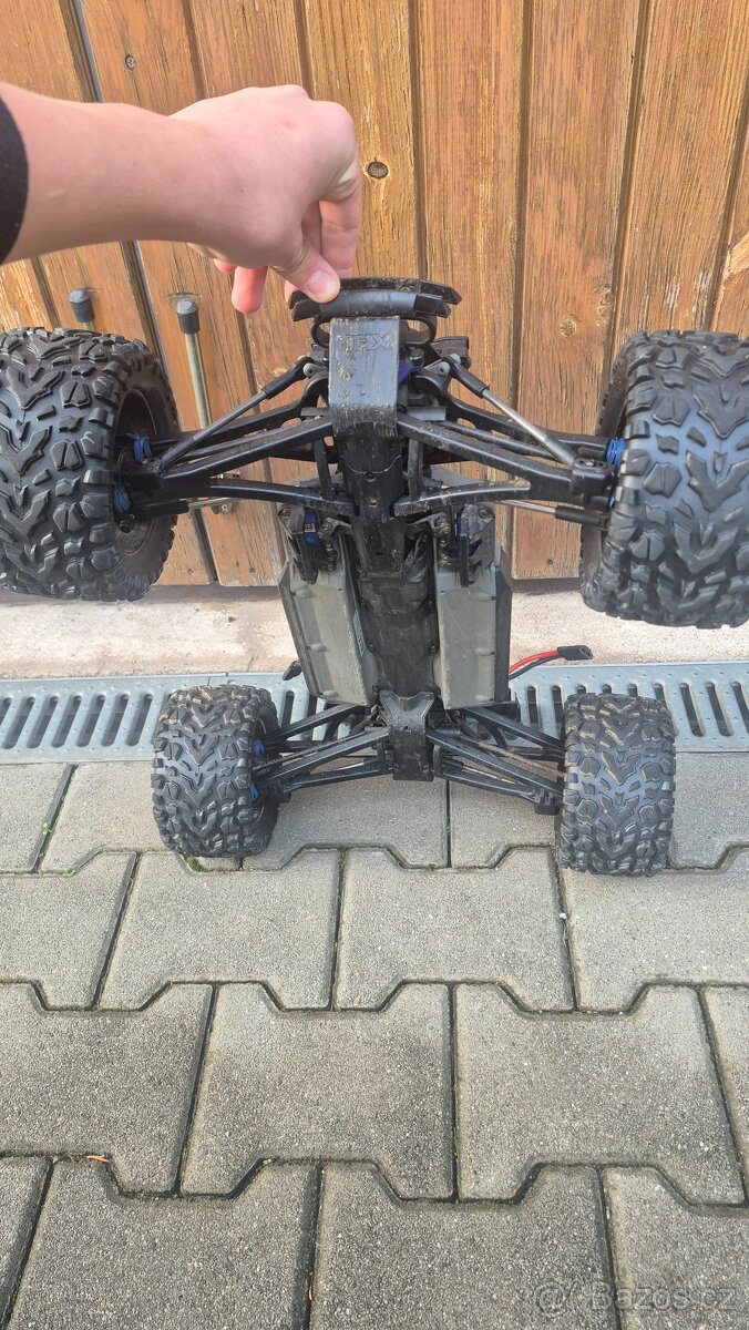 Traxxas E-Revo 1:8 VXL RTR - 6