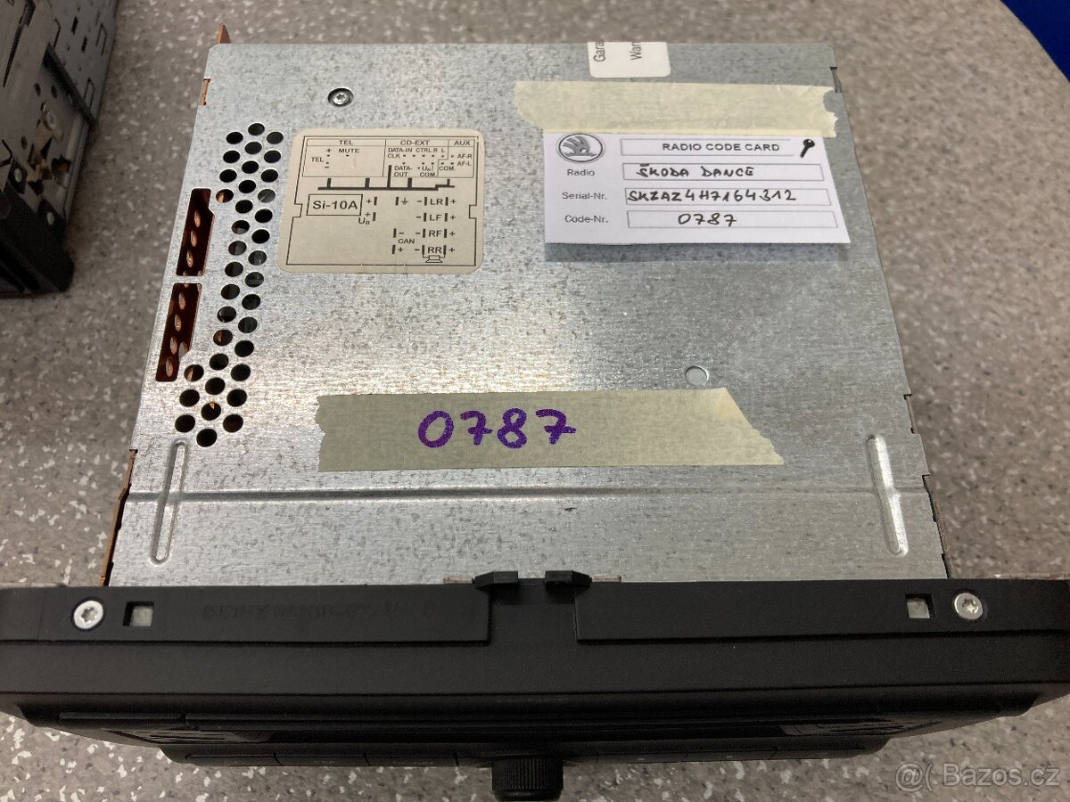 Autorádio Škoda Dance - 6