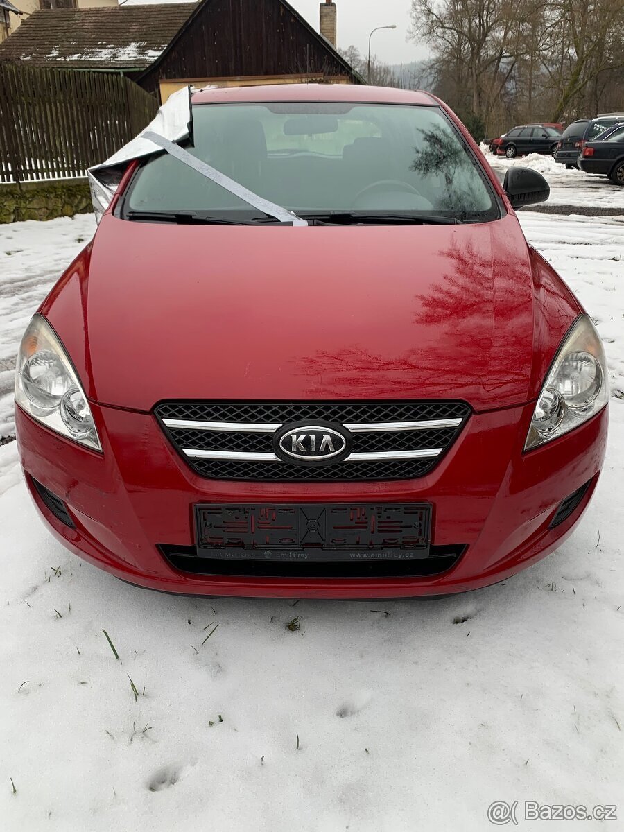 Kia Ceed 1.4 DOHC 80kw na díly - 6