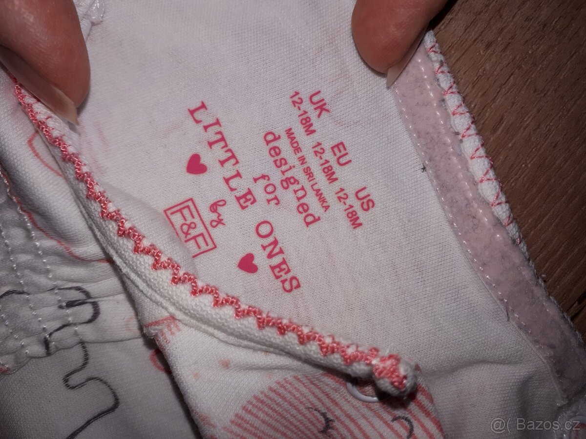 Dívčí body, tepláky, overal vel. 86 - 6