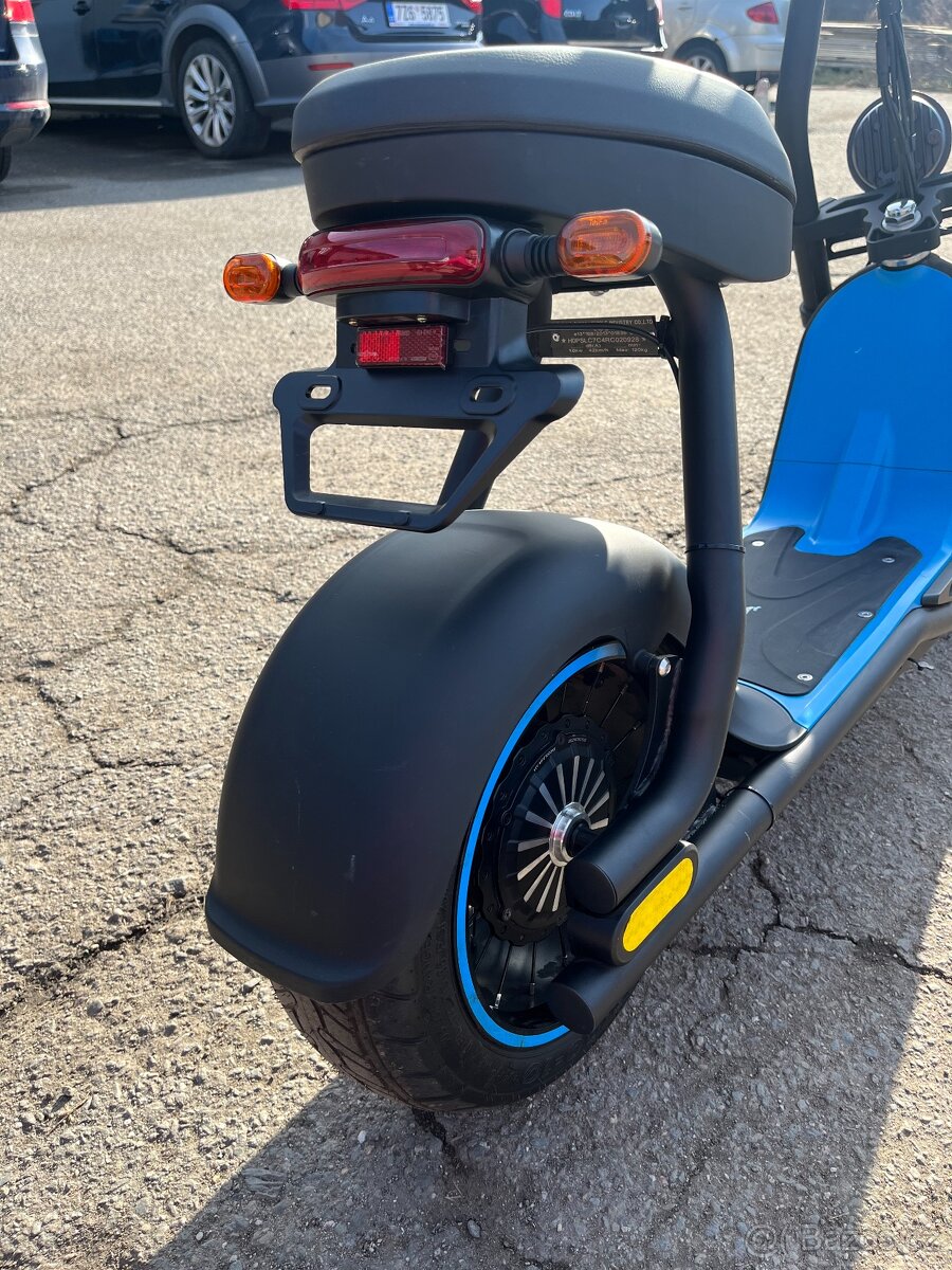 Elektrokoloběžka - 6