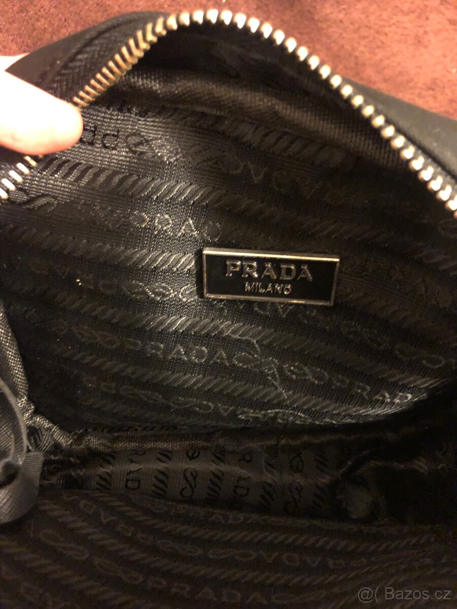 Prada taska pres rameno - 6