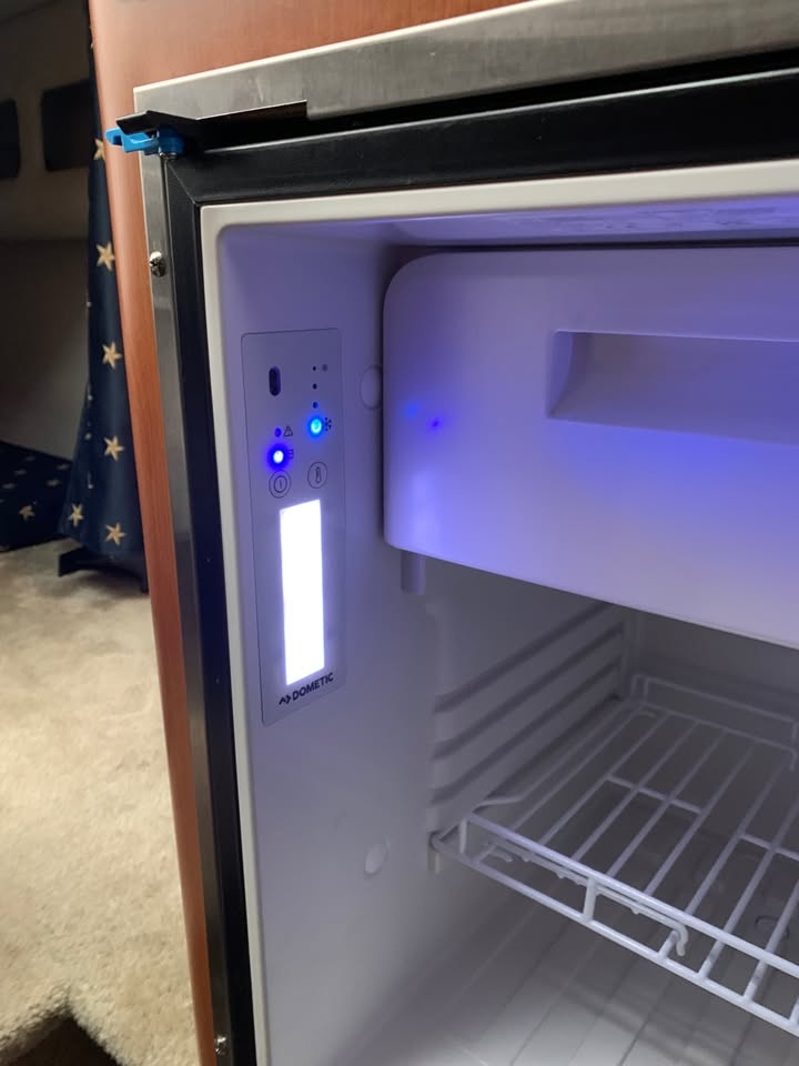 Motorový člun CROWNLINE 250 CR - 6