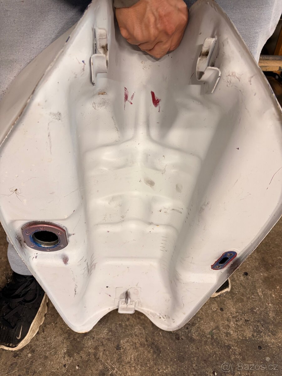 Kawasaki z1100st - 6