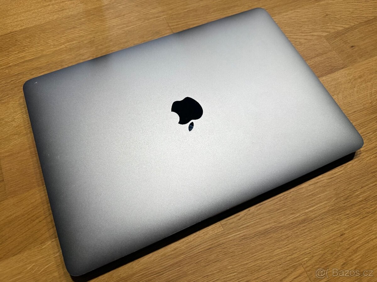Macbook pro 13” 2017 space gray - 6