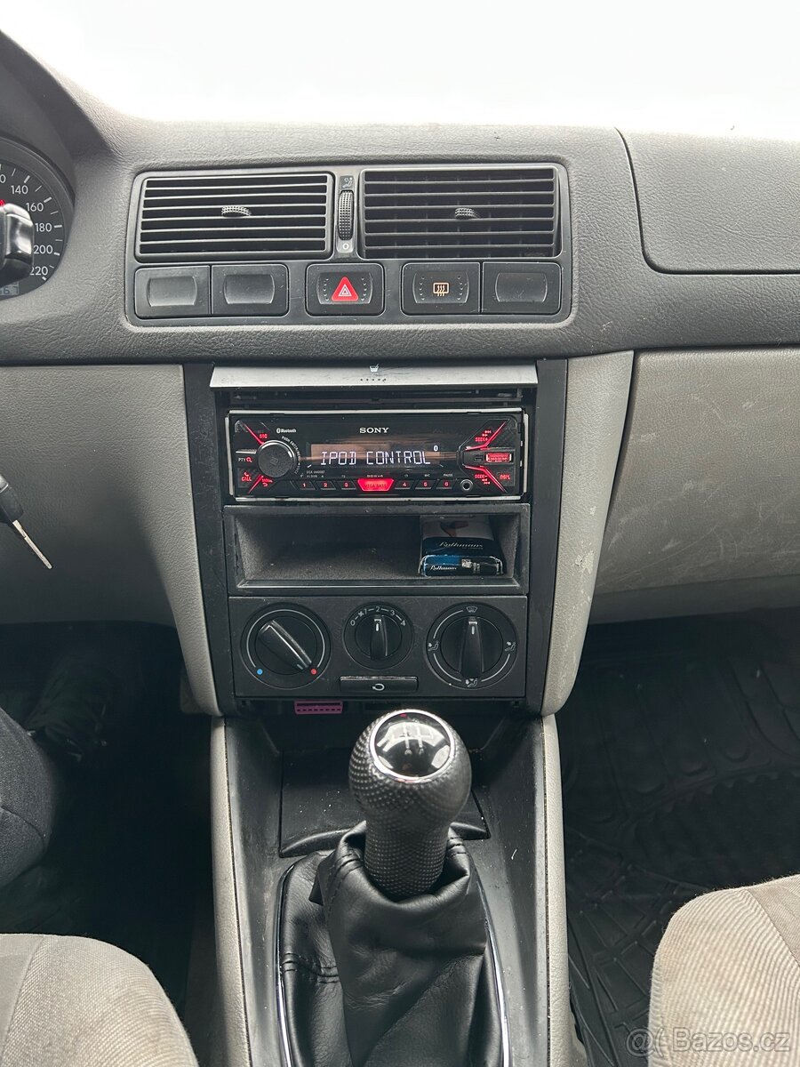 Volkswagen Golf IV. - 6