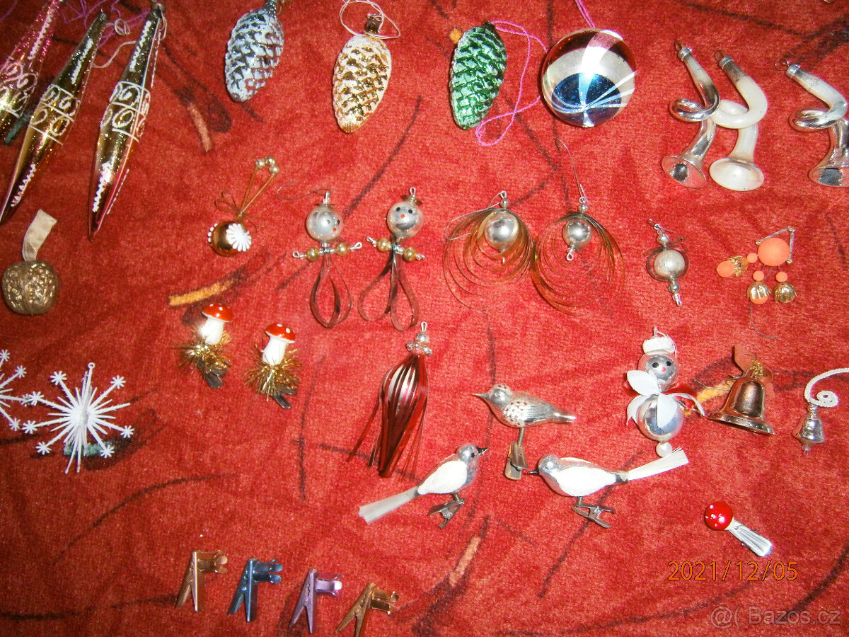 retro vánoční ozdoby,litinový stojan na stromek - 6