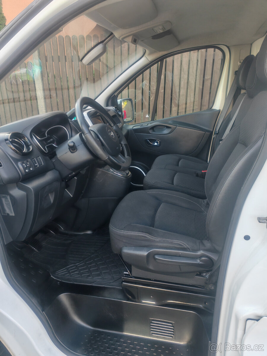 Vivaro 2018 1.6Dci 92Kw Tempomat Couvací kamera 3 místa Supr - 6
