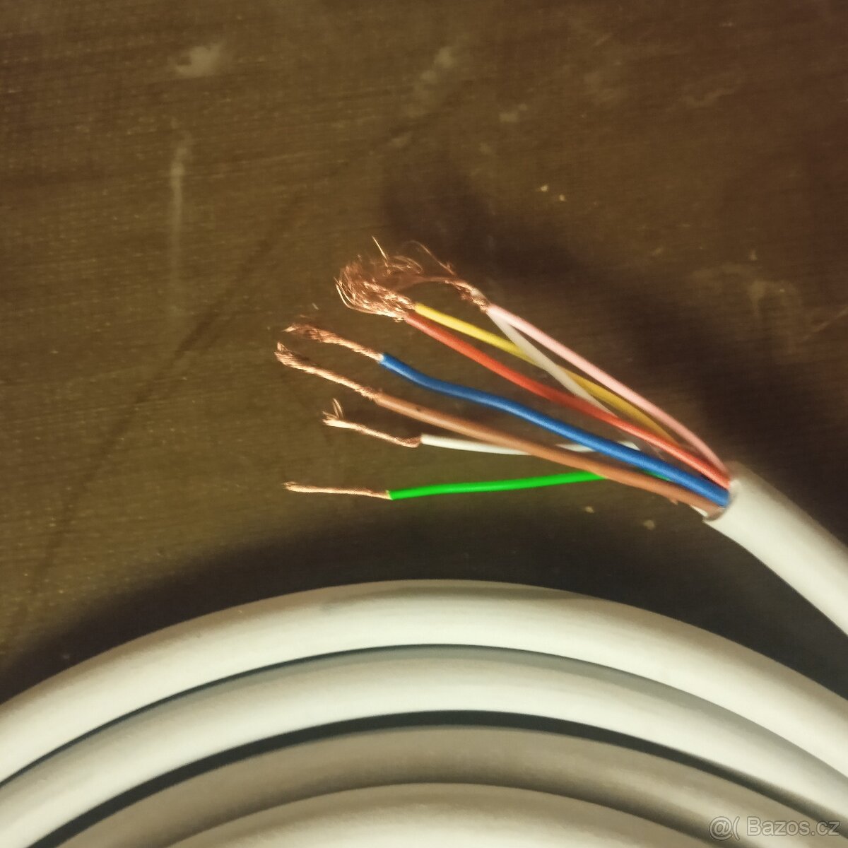 Prodám kabel sykfy 2x2x0,5 a 2ks sdělovacích kabelů - 6