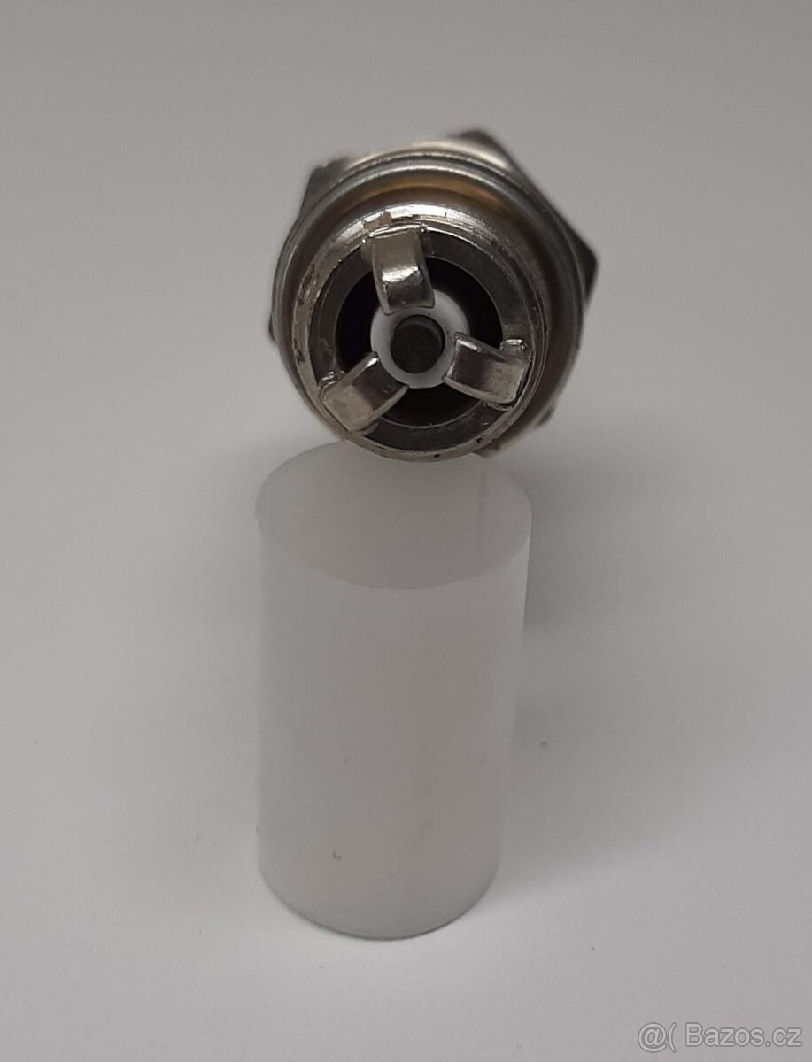 Nové zapalovací svíčky - 6