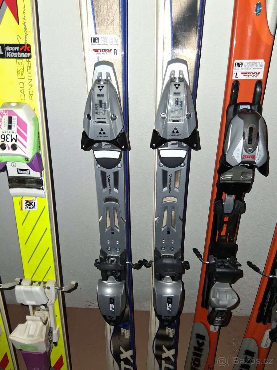 MEGA LYŽAŘSKÝ SET LYŽE HELMY BOTY - 6