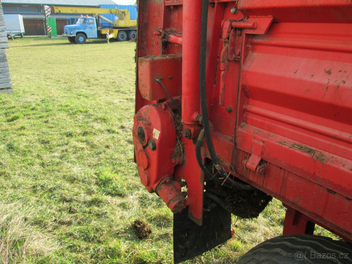 Rozmetadlo Pöttinger Twist 8001 - 6