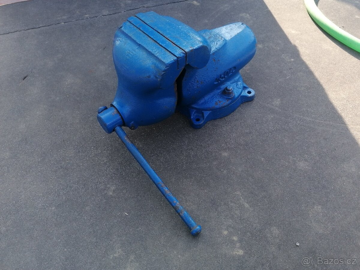 Predám zverák YORK 150 A - 6