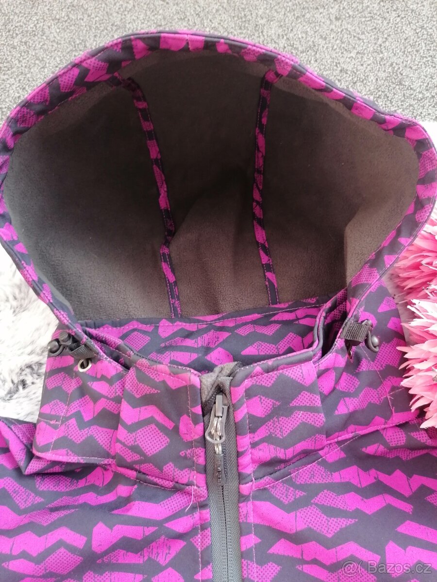Krásná dívčí bunda - 6