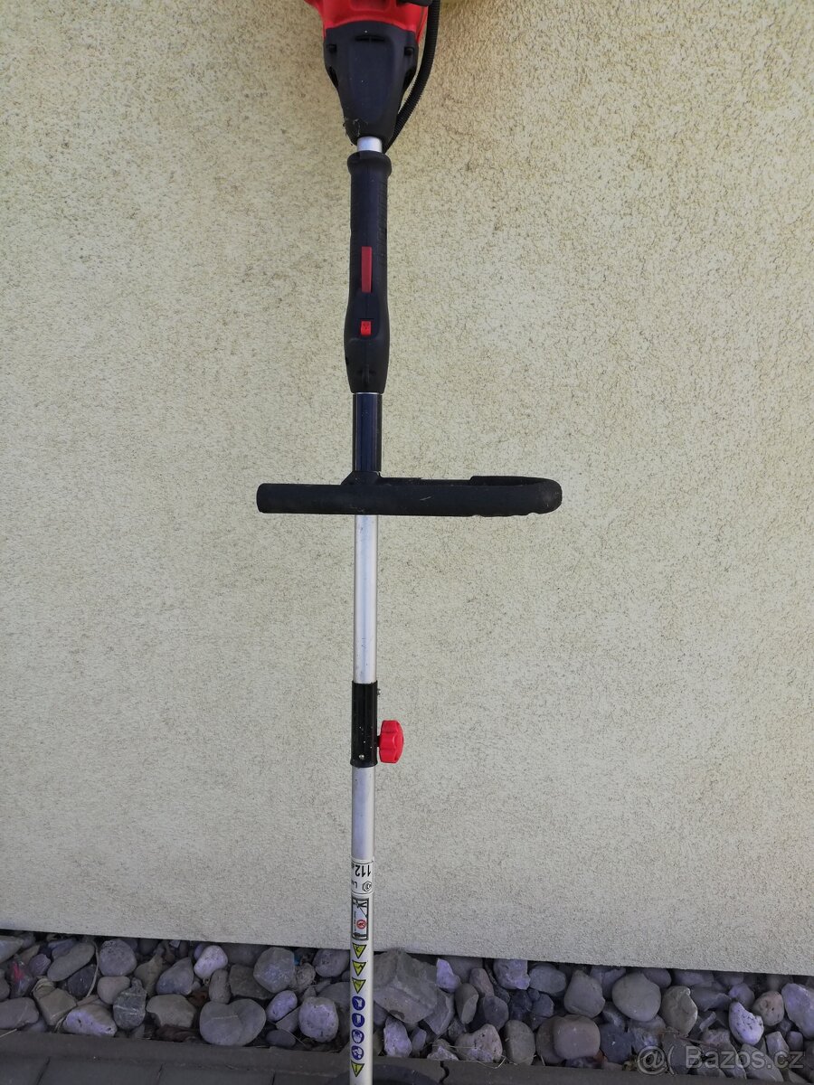 Benzínový křovinořez - 6