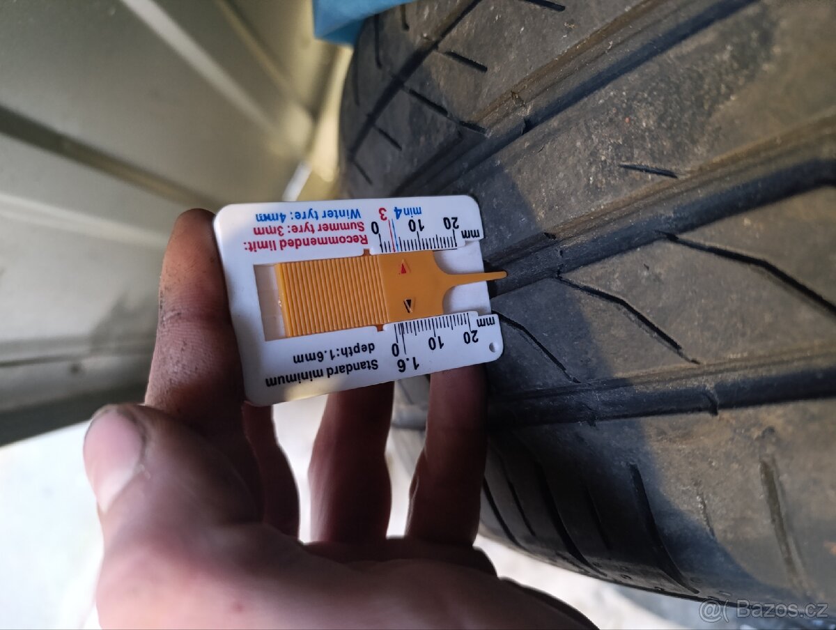 Pneu 215/50 R17 letní - 6