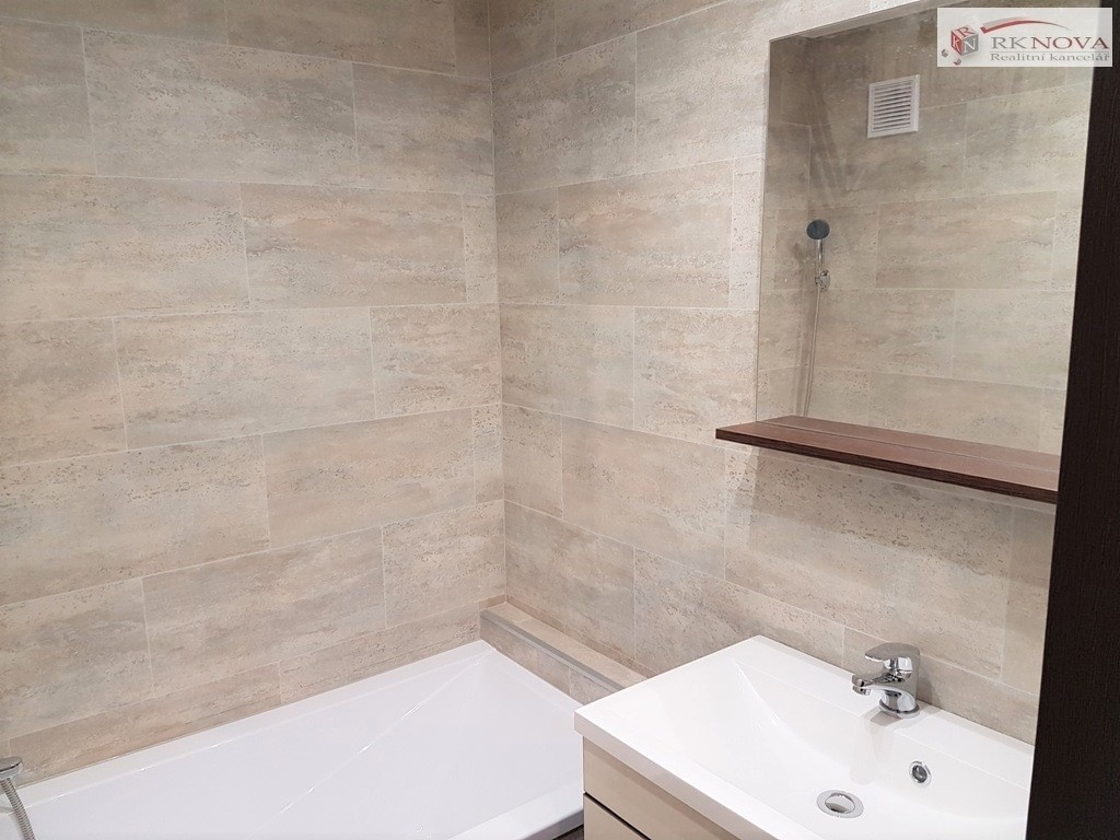 Pronájem bytu 2+1 v os.vlastnictví v Karviné - 6