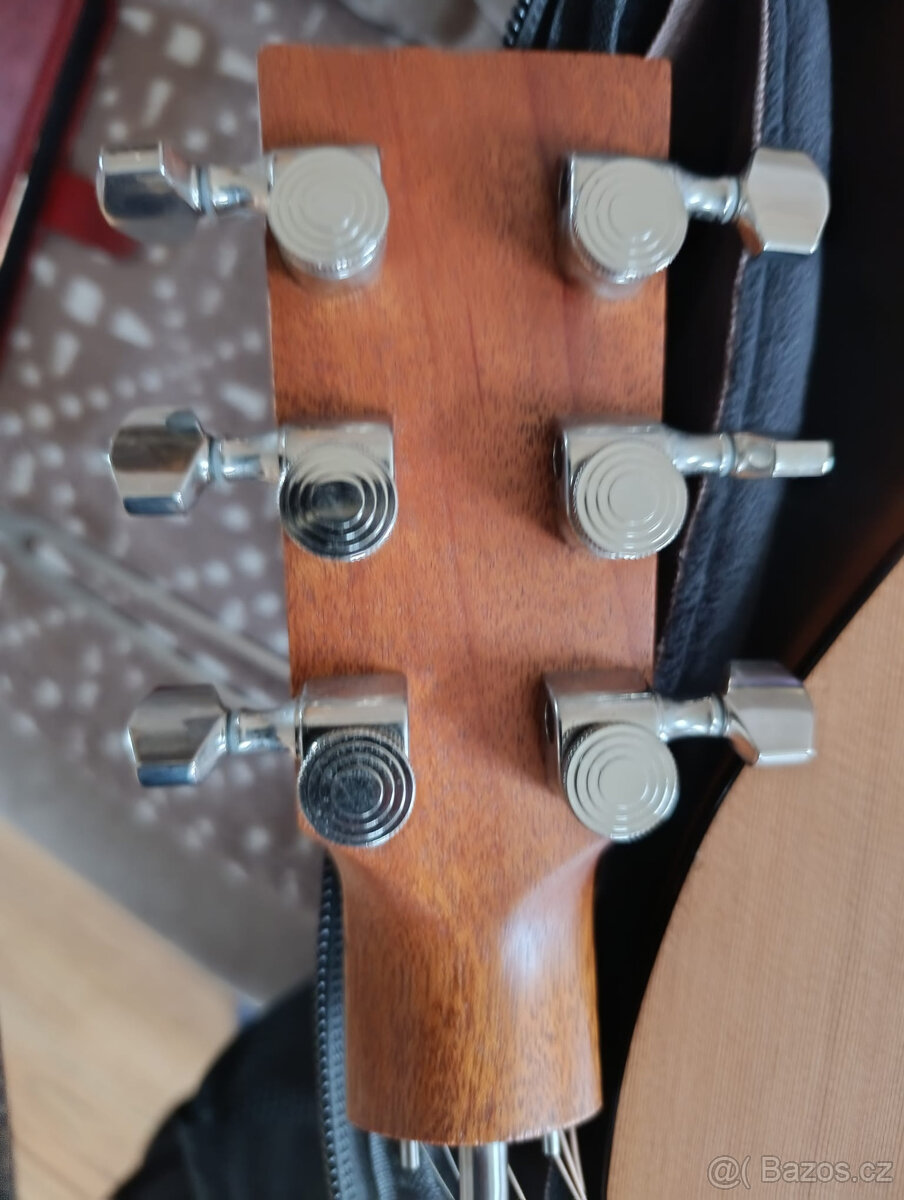 Cestovní akustická kytara Furch Little Jane - 6