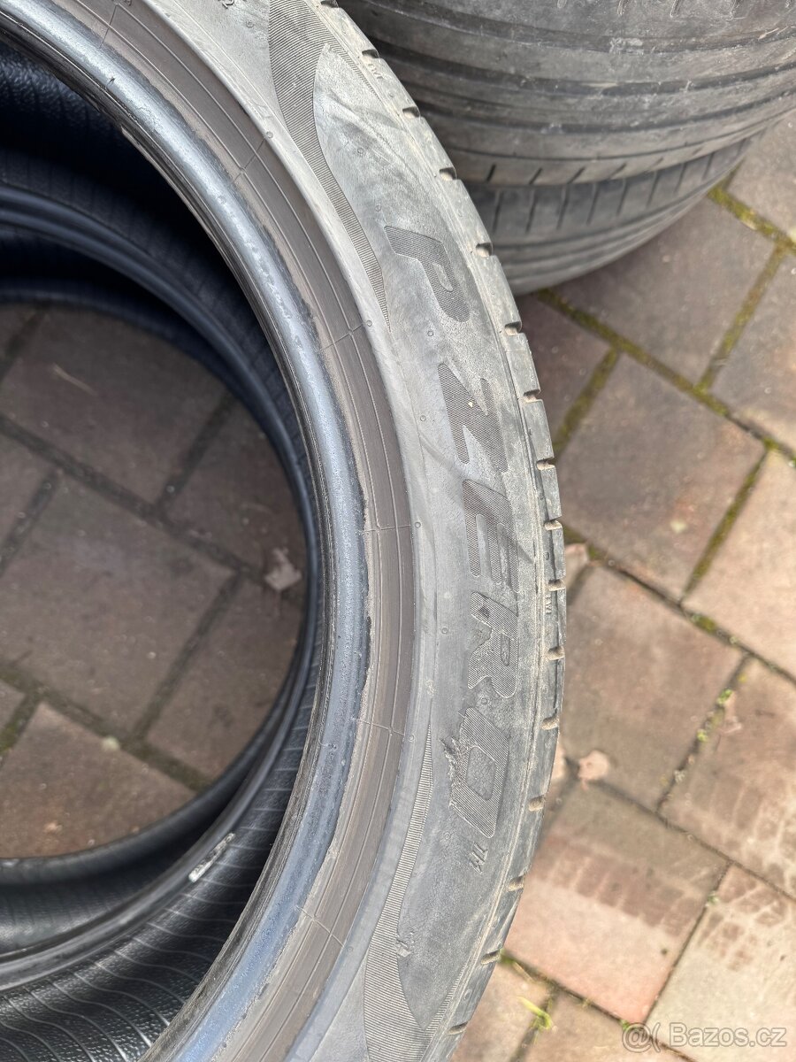 Letní sada pneu Pirelli 245/45 R20 - 6